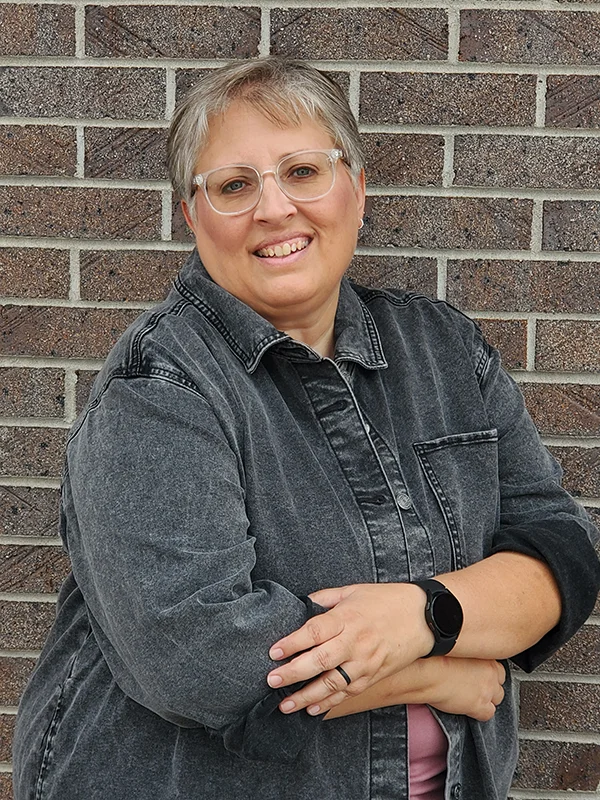 Traci Friesen