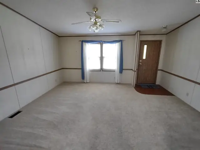 Photo of 403 N Main St, Iuka, KS