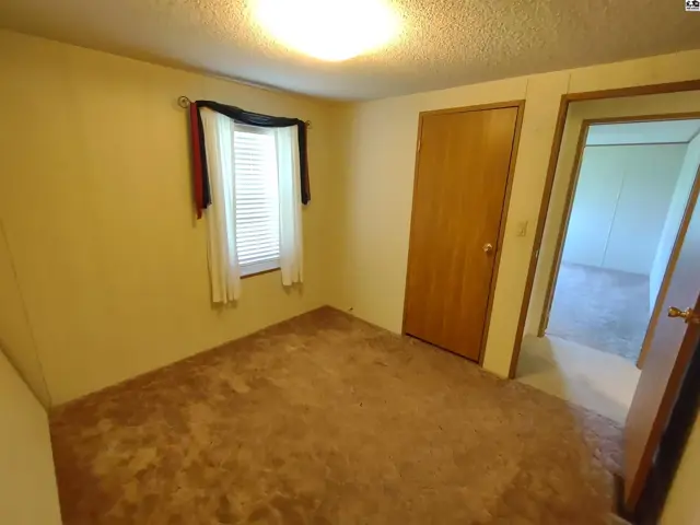 Photo of 403 N Main St, Iuka, KS
