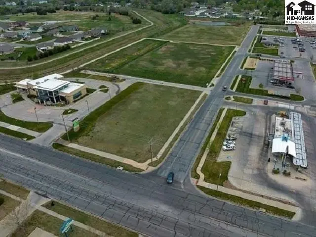 Photo of 0000 Plaza East Dr, Hutchinson, KS