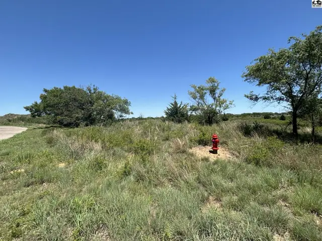 Photo of 0000 E Snokomo Rd, Hutchinson, KS