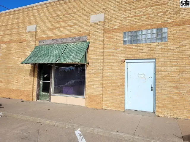 Photo of 103 N Main St, Stafford, KS