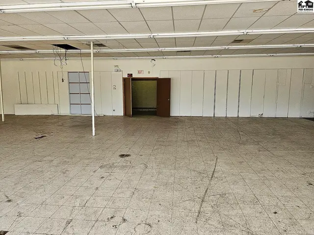 Photo of 1314 N Main St, McPherson, KS