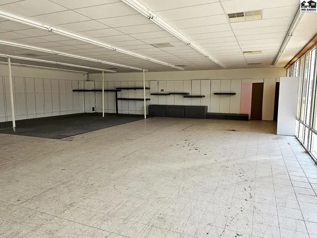Photo of 1314 N Main St, McPherson, KS