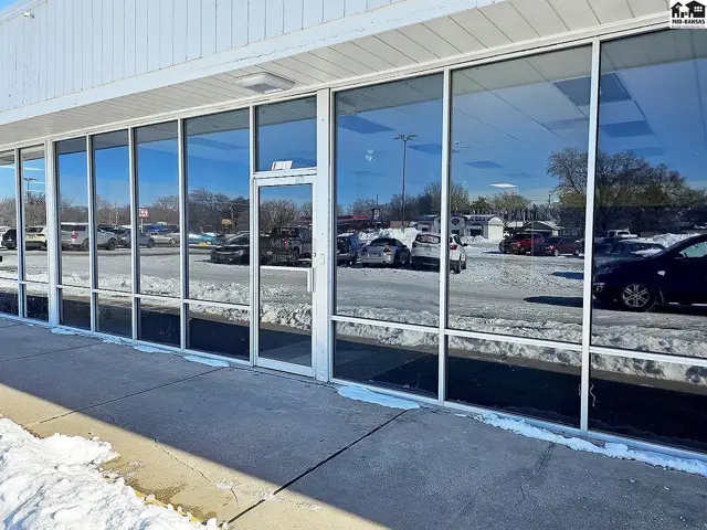 Photo of 1316 N Main St, McPherson, KS