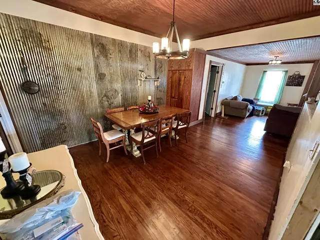 Photo of 323 S Oak St, Medicine Lodge, KS
