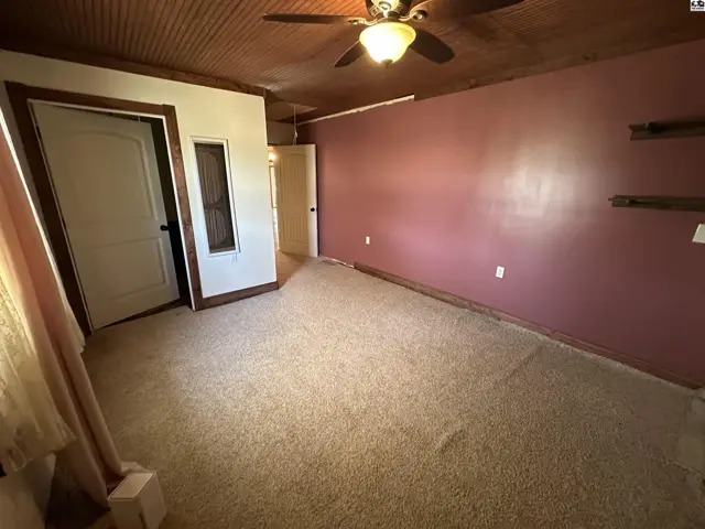 Photo of 323 S Oak St, Medicine Lodge, KS