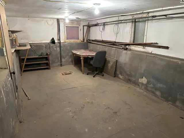 Photo of 323 S Oak St, Medicine Lodge, KS