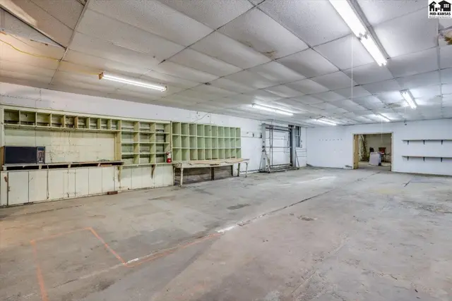 Photo of 214 S Main St, McPherson, KS