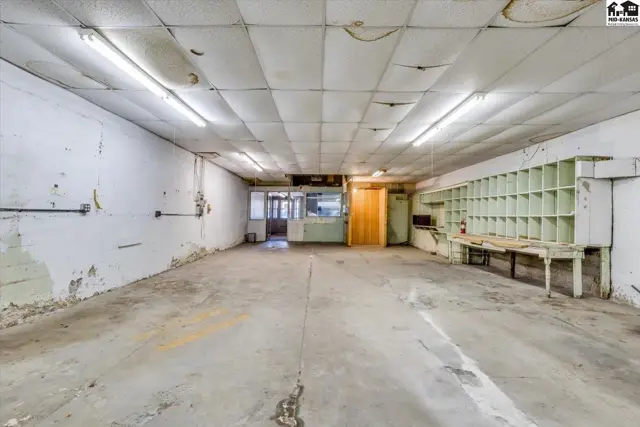 Photo of 214 S Main St, McPherson, KS