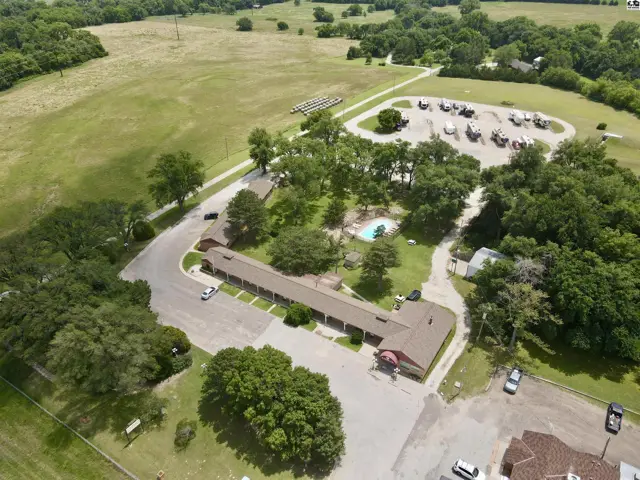 Photo of 20001 W US Highway 54, Pratt, KS