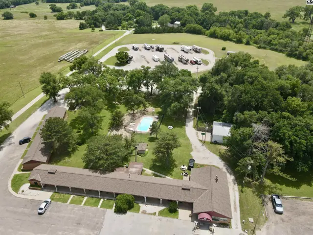 Photo of 20001 W US Highway 54, Pratt, KS