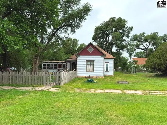 Photo of 505 S Main St, Lewis, KS
