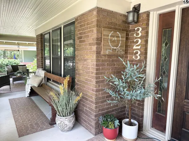 Photo of 323 N Main St, Pratt, KS