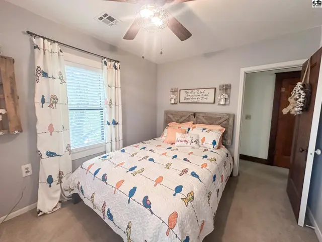Photo of 323 N Main St, Pratt, KS