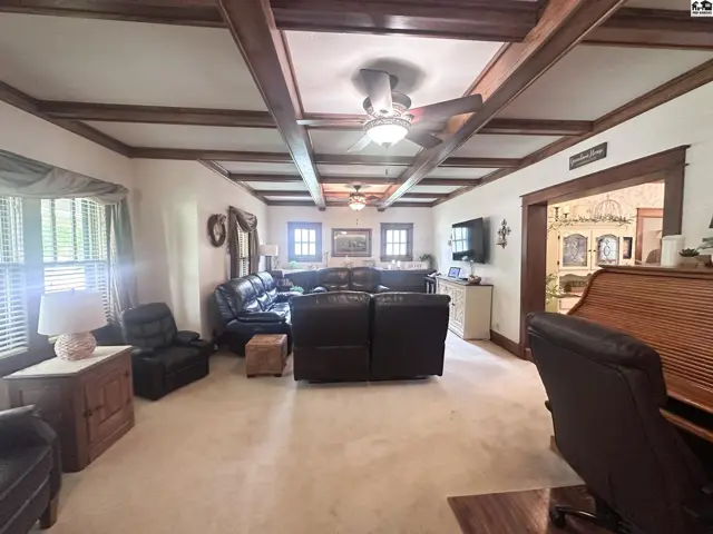 Photo of 323 N Main St, Pratt, KS