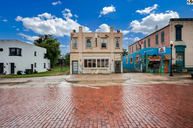 Photo of 205 S West Ave, Lyons, KS