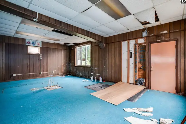 Photo of 205 S West Ave, Lyons, KS