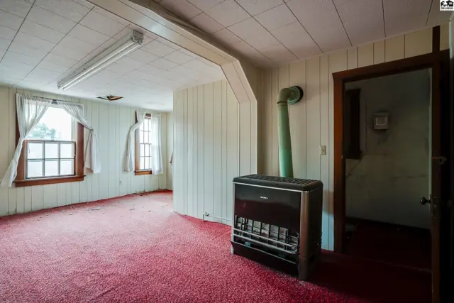 Photo of 205 S West Ave, Lyons, KS