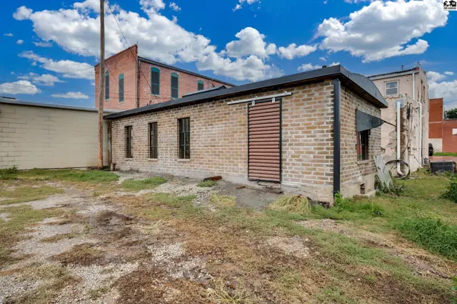 Photo of 205 S West Ave, Lyons, KS