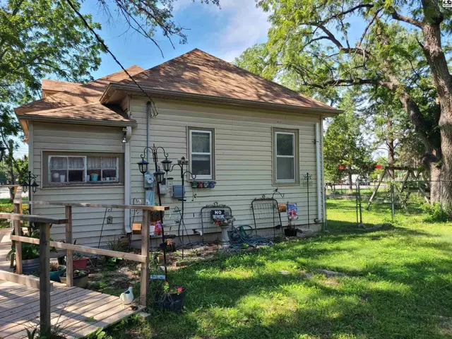 Photo of 205 S Cole St, Lindsborg, KS