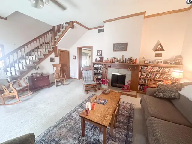 Photo of 300 N Main St, Pratt, KS