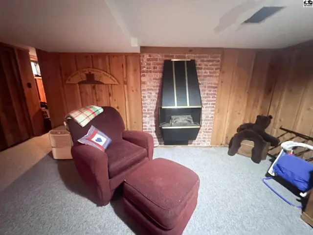 Photo of 300 N Main St, Pratt, KS