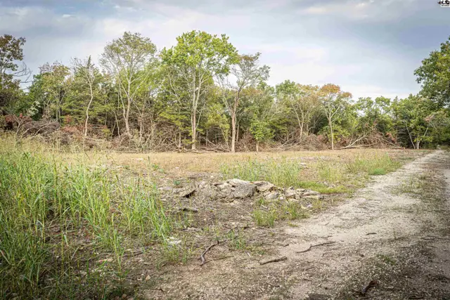 Photo of 5020 N Table Mound Rd, Independence, KS