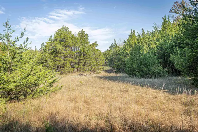 Photo of 5020 N Table Mound Rd, Independence, KS