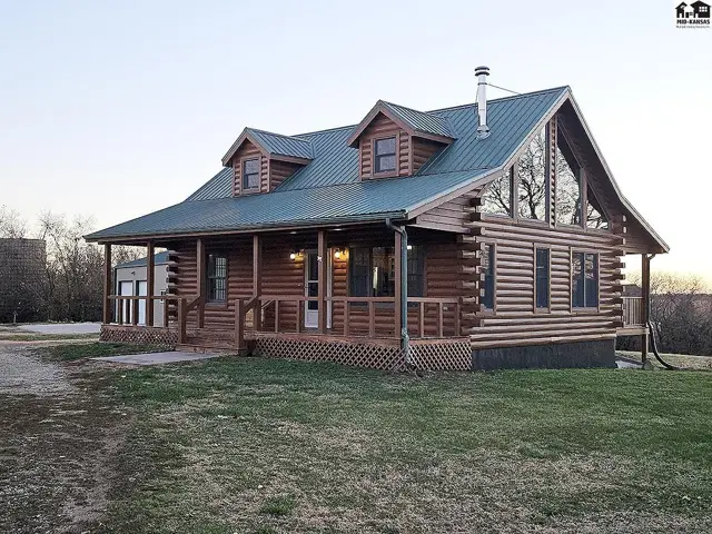 Photo of 2129 Pawnee Rd, Galva, KS
