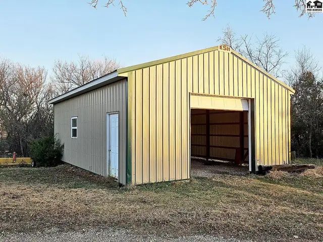 Photo of 2129 Pawnee Rd, Galva, KS