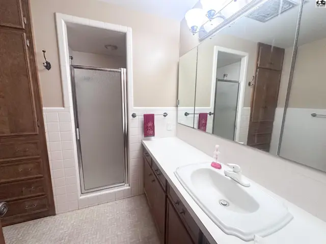 Photo of 543 Terrace Dr, Pratt, KS