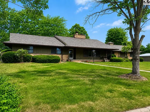 Photo of 543 Terrace Dr, Pratt, KS