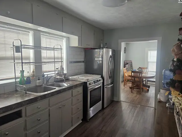 Photo of 806 N Wheeler St, McPherson, KS