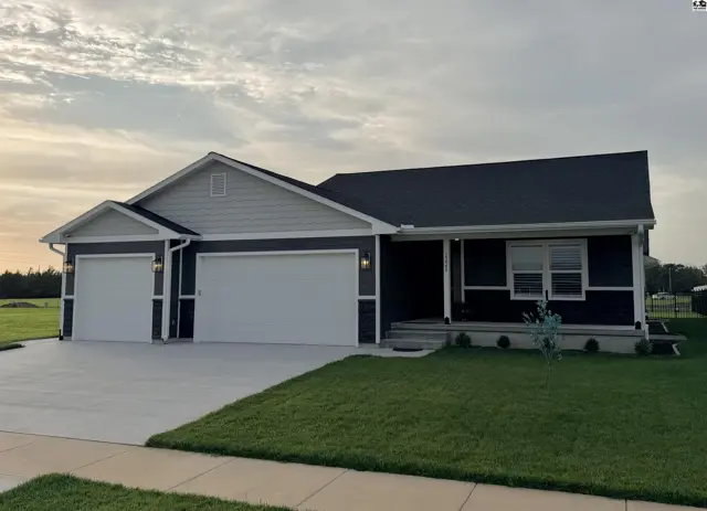 Photo of 1221 Genesis Dr, McPherson, KS