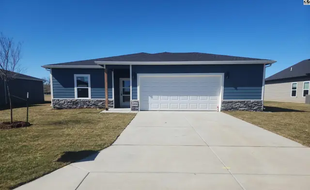 Photo of 1008 Spring Creek Rd, McPherson, KS