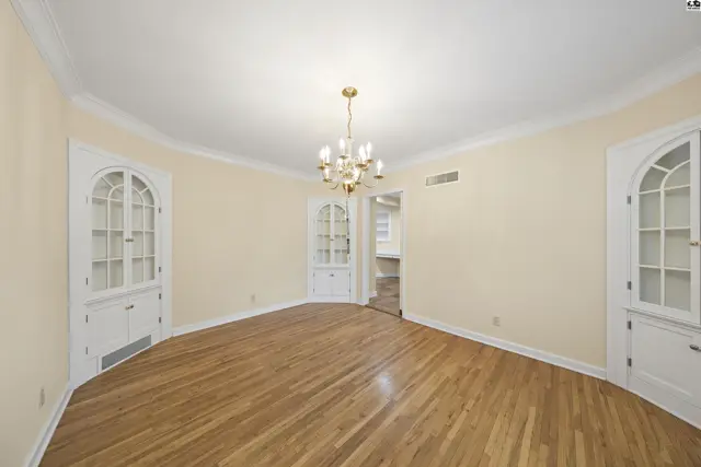 Photo of 400 Hyde Park Dr, Hutchinson, KS