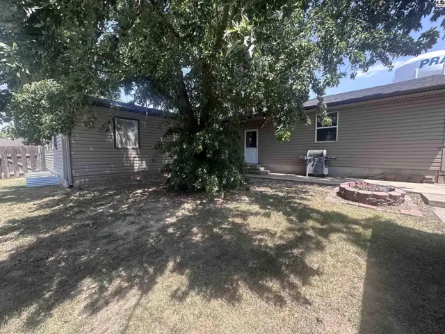 Photo of 605 Green St, Pratt, KS