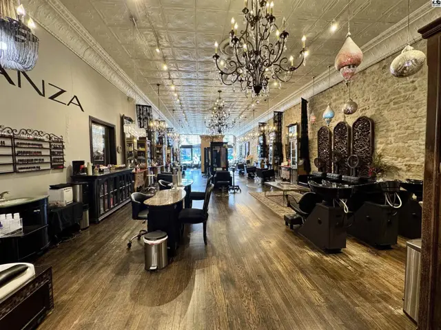 Photo of 16 S Main St, Hutchinson, KS
