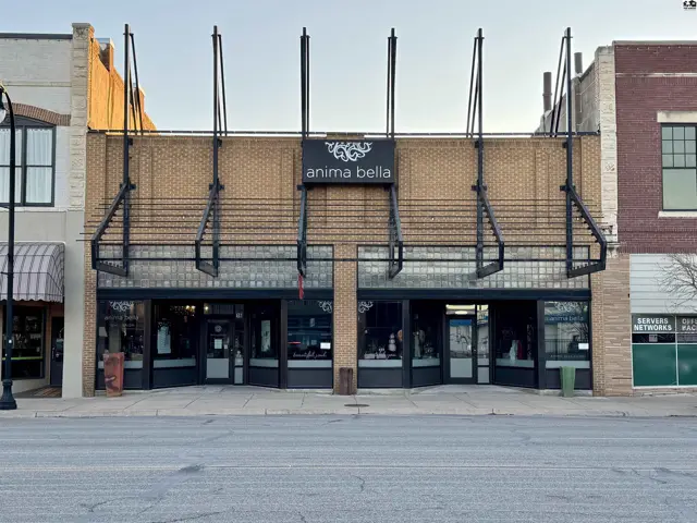 Photo of 16 S Main St, Hutchinson, KS