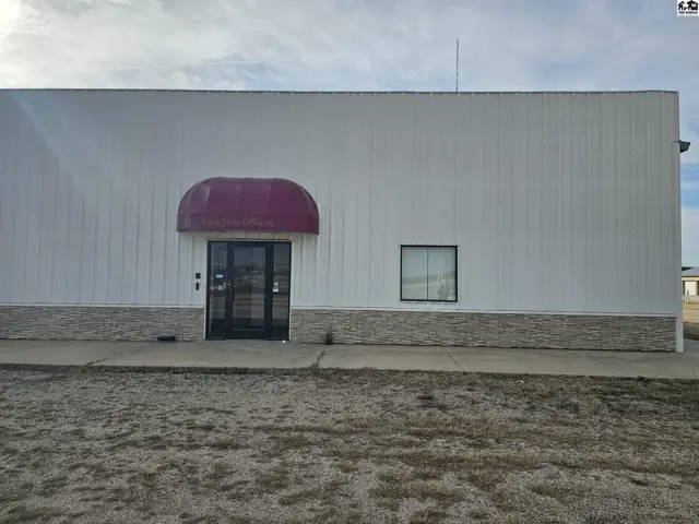 Photo of 2611 E 17th Ave, Hutchinson, KS