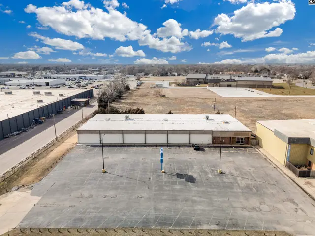 Photo of 3101 N Lorraine St, Hutchinson, KS