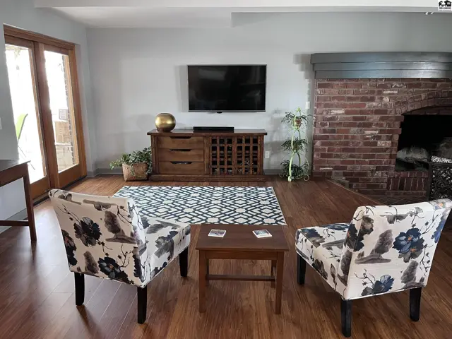 Photo of 414 Saratoga Ct, Pratt, KS