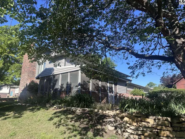 Photo of 414 Saratoga Ct, Pratt, KS
