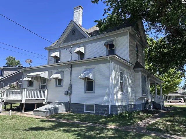 Photo of 203 N Main St, Pratt, KS