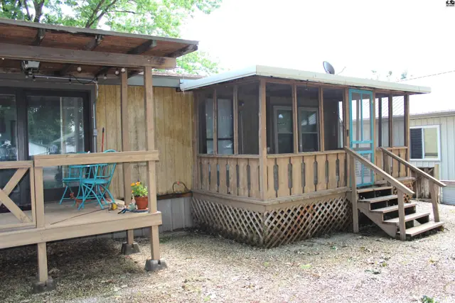 Photo of 2154 Schlotthauer Dr, Marion, KS