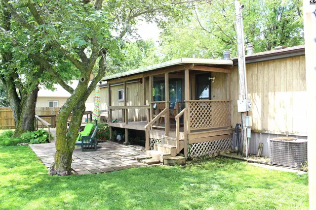 Photo of 2154 Schlotthauer Dr, Marion, KS