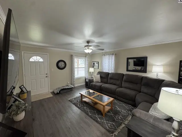 Photo of 1018 W 3rd St, Pratt, KS