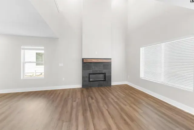 Photo of 2729 Amelia Ln, Salina, KS