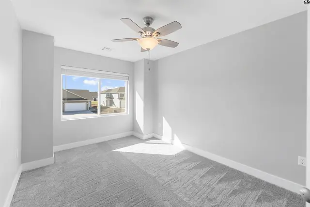 Photo of 2731 Amelia Ln, Salina, KS